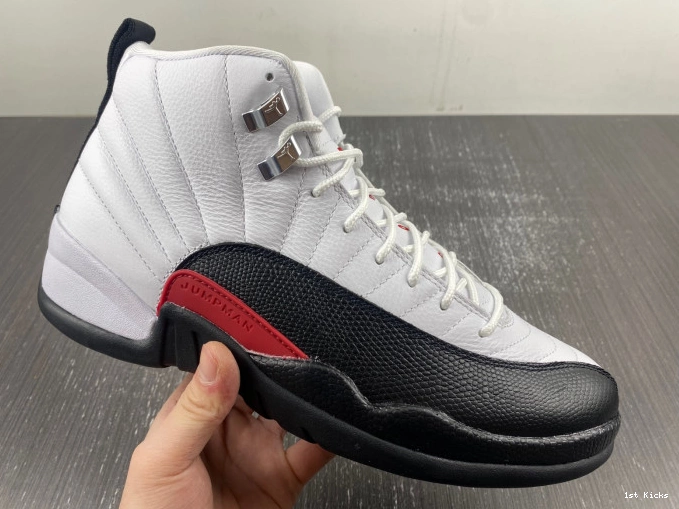 Jordan 12 Air Taxi CT8013-162 Red 0811